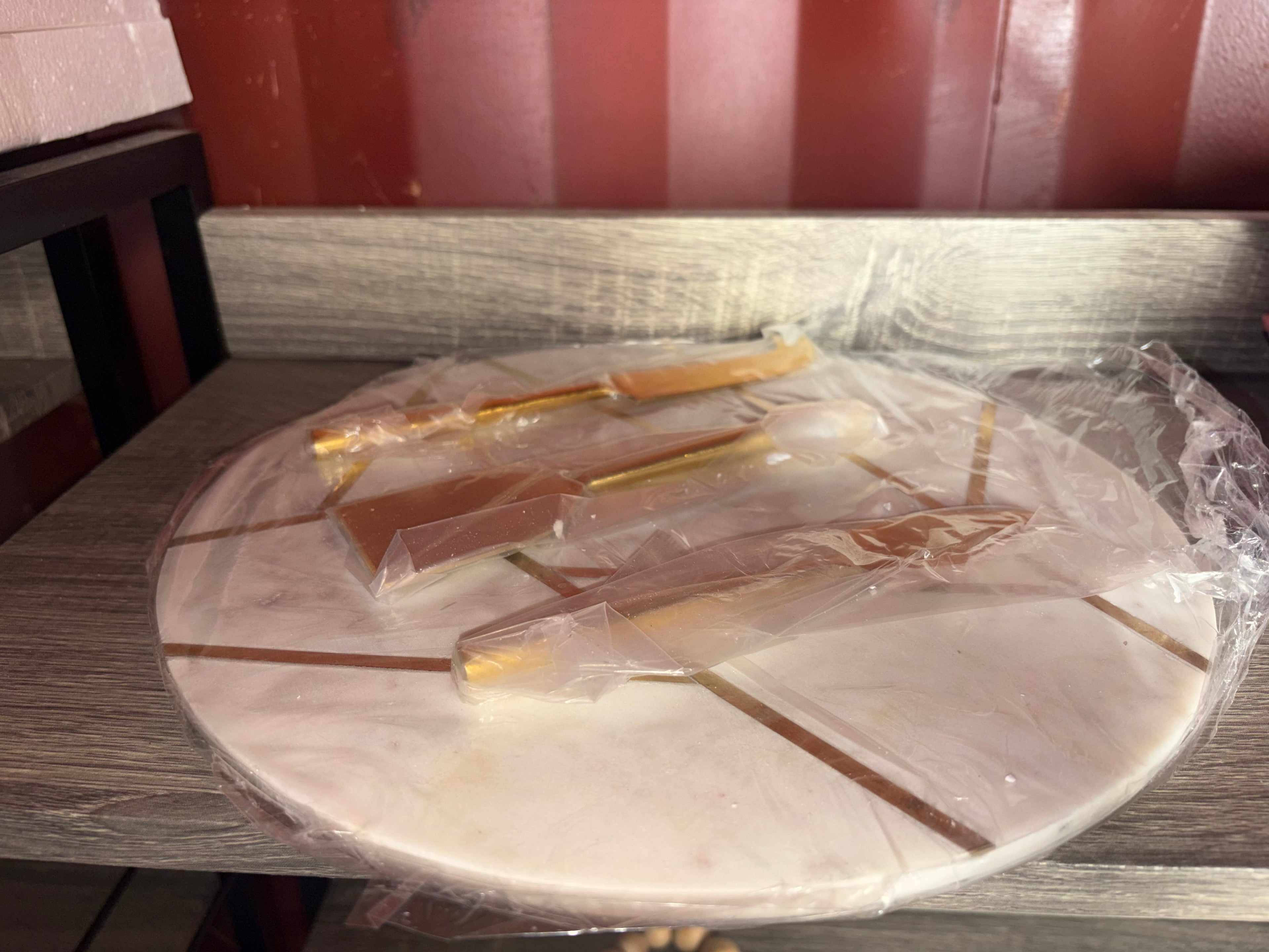 Chopping board and knife set