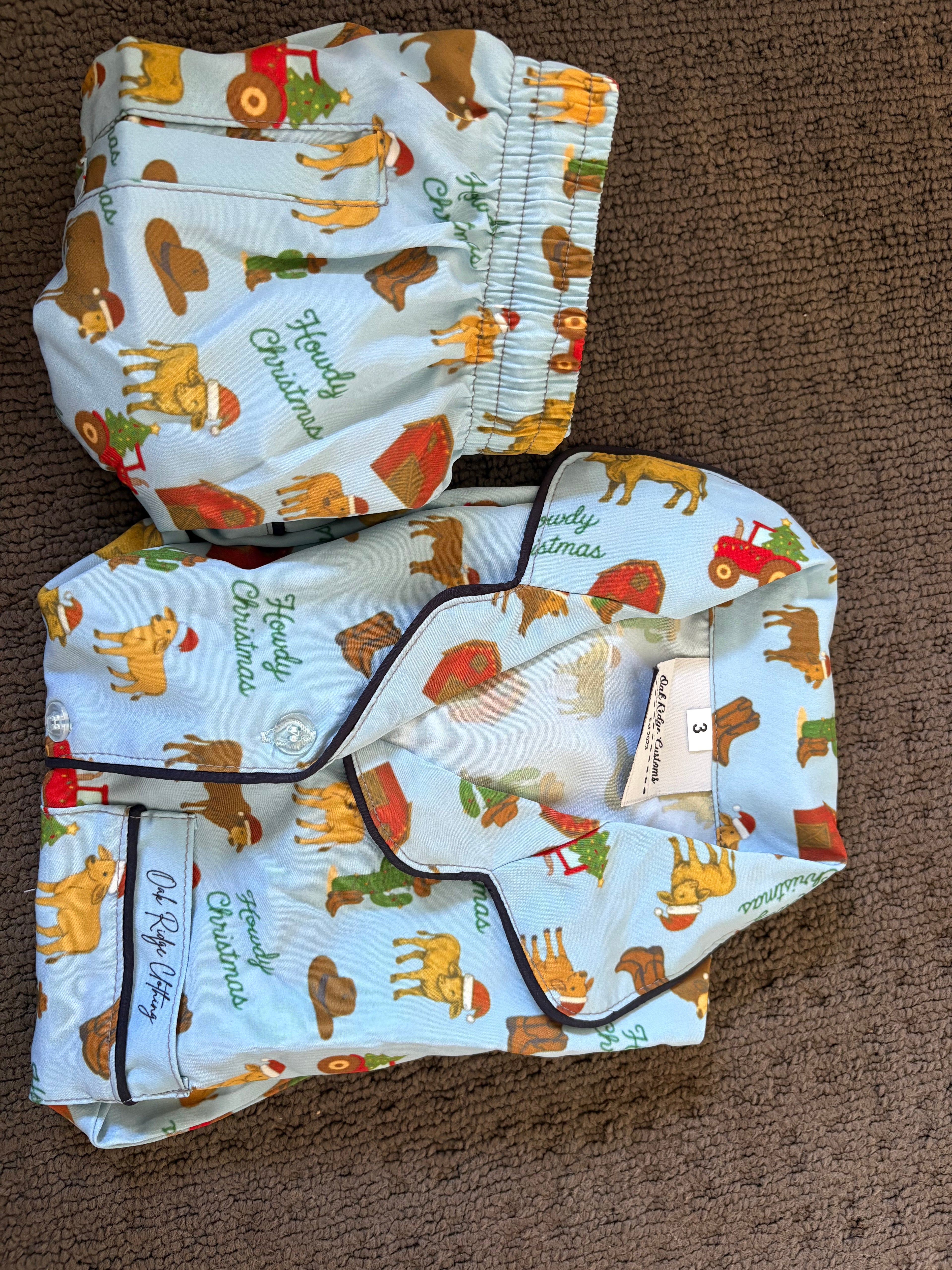 Kids size 3 pjs set